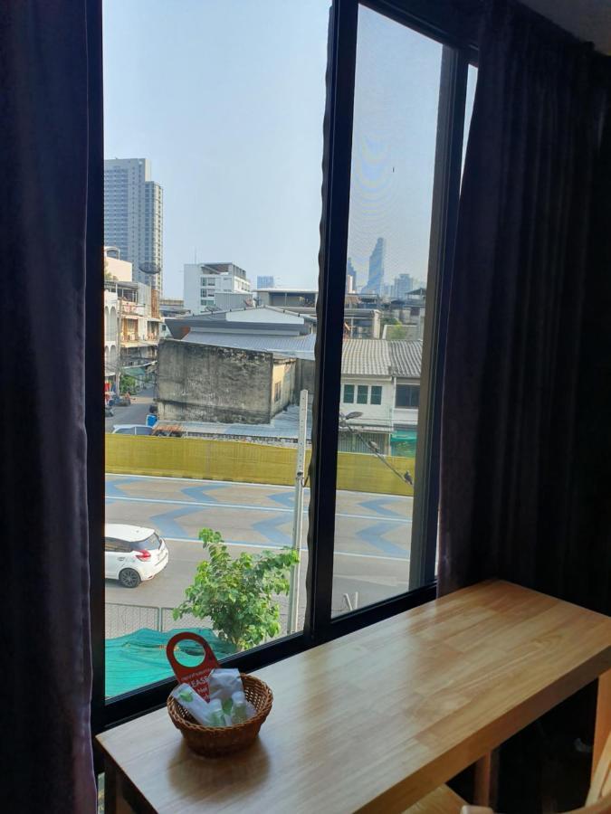 Baan Wualamphong บ้านวัวลำพอง Bangkok Kültér fotó