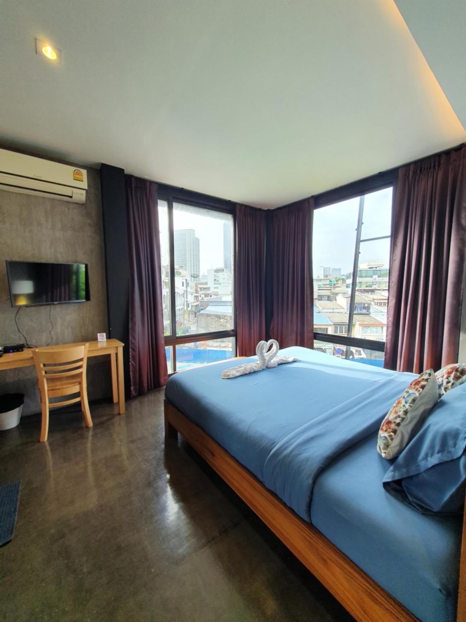 Baan Wualamphong บ้านวัวลำพอง Bangkok Kültér fotó